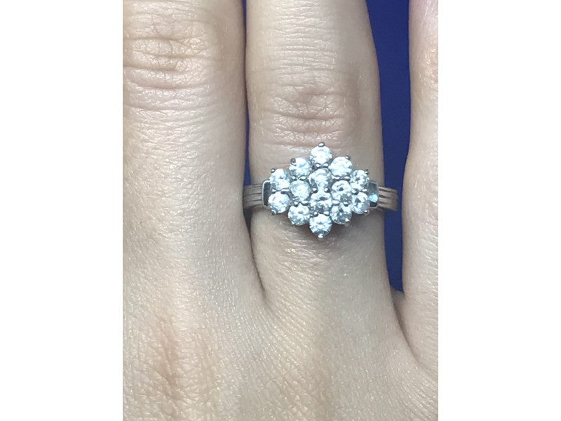925 Sterling Silver CZ Ring Size 6.5