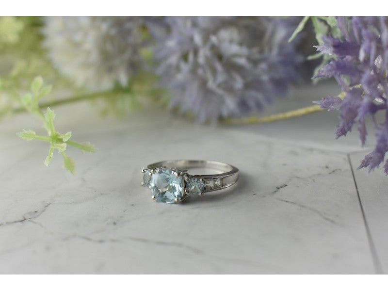 925 Sterling Silver Blue and Colorless Spinel Ring Size 6.5