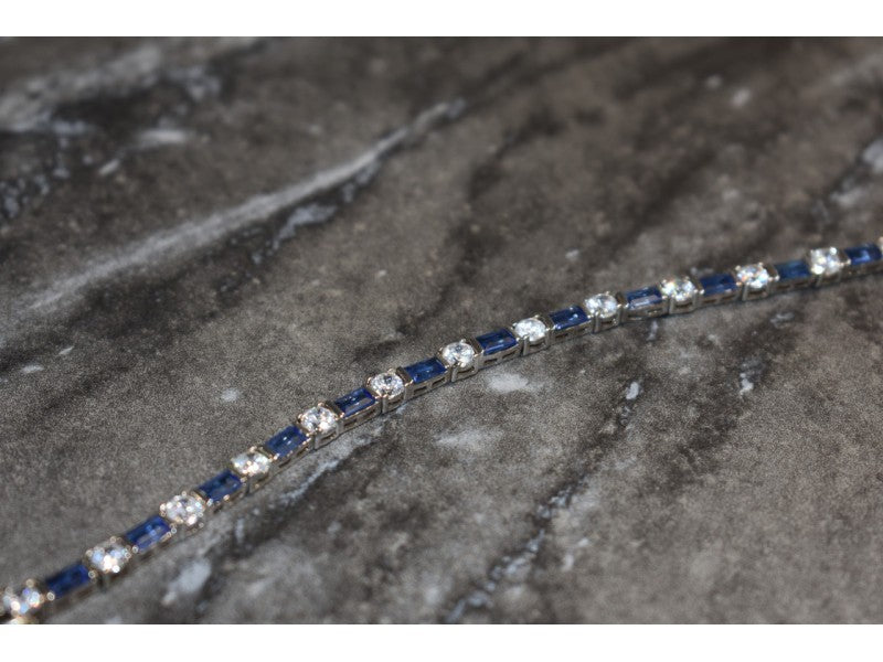 925 Sterling Silver Blue & White CZ Bracelet Size 7 IN