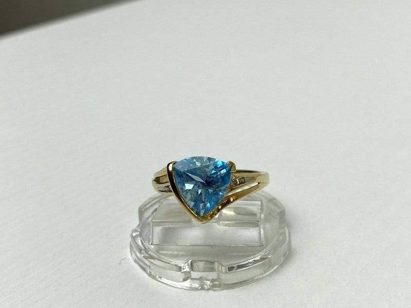 10K Yellow Gold Topaz & Diamonds Ring Size 7