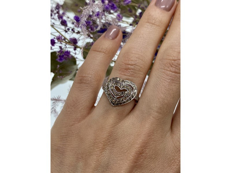 925 Sterling Silver Sapphires "Heart" Ring Size 7