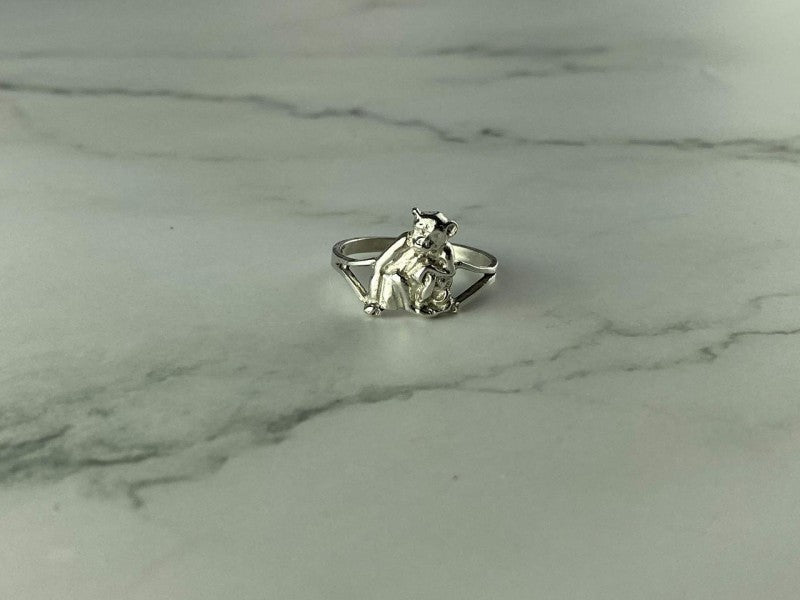 925 Sterling Silver "Monkey With a Child" Ring Size 7.5