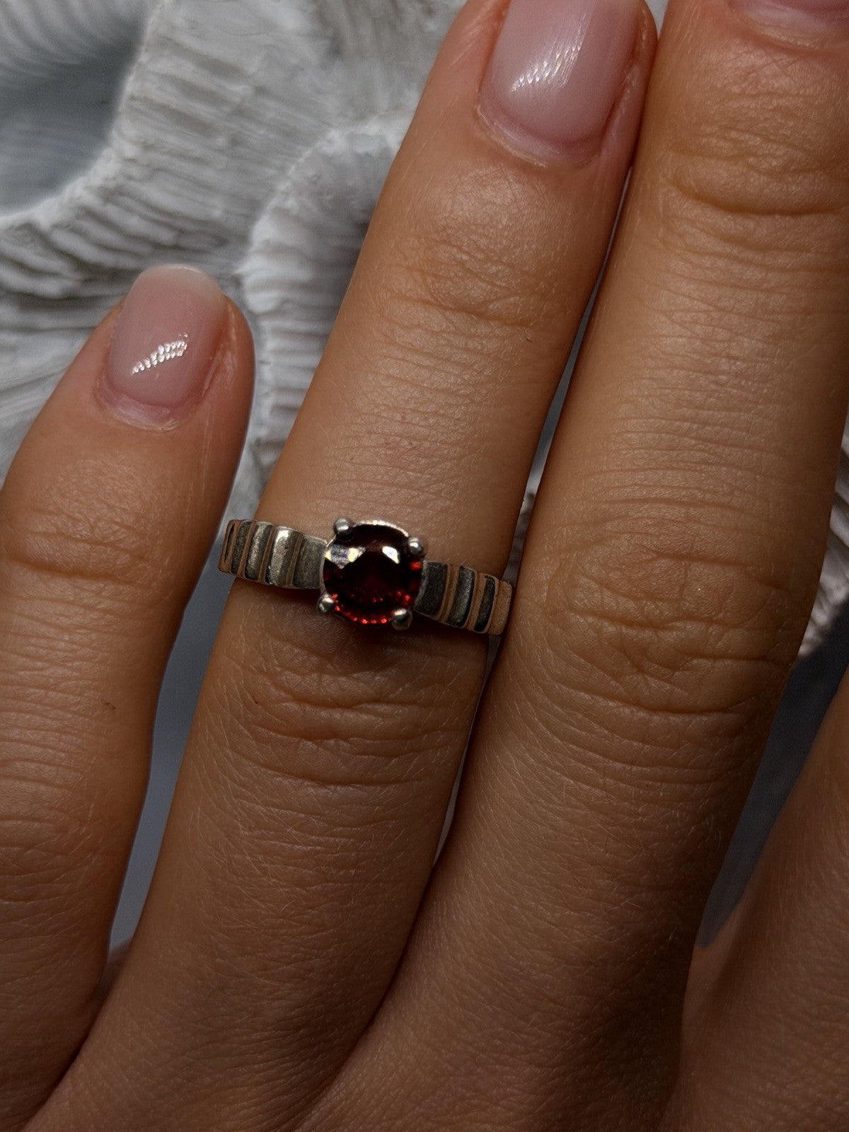Vintage 925 Sterling Silver Garnet Ring Size 6