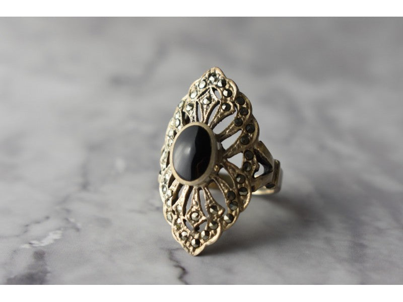 925 Sterling Silver Black Tourmaline & Marcasites Ring Size 6