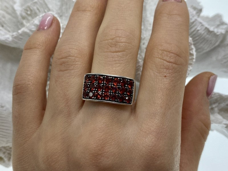 925 Sterling Silver Garnet Ring Size 8.5