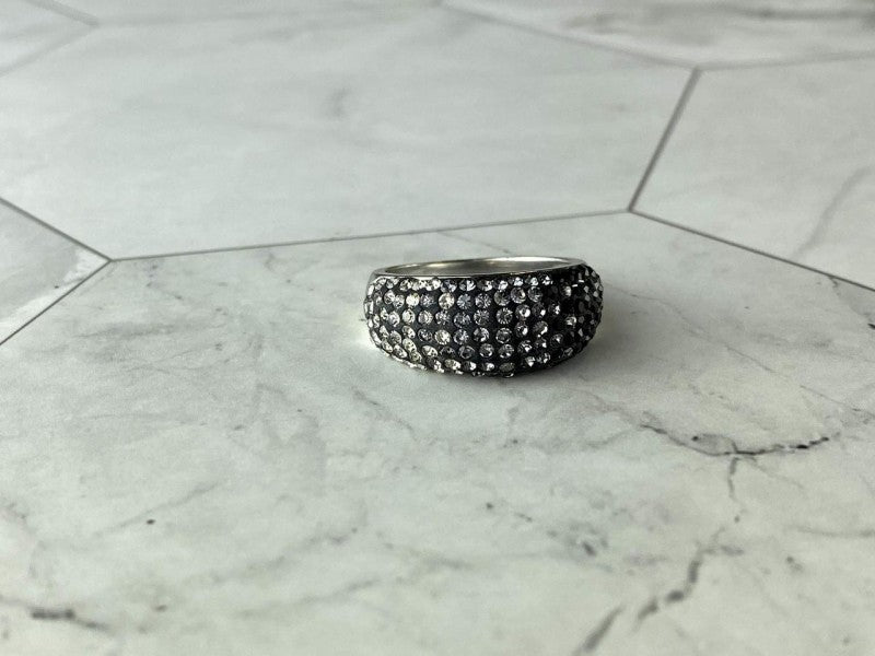 Beautiful 925 Sterling Silver CZ Ring Size 7