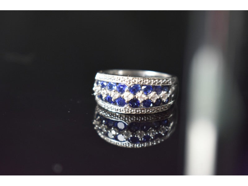 925 Sterling Silver London Blue & White Topaz Ring Size 6.5