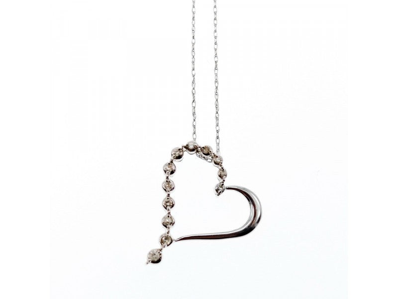 10K White Gold Diamonds Heart Chain With Pendant