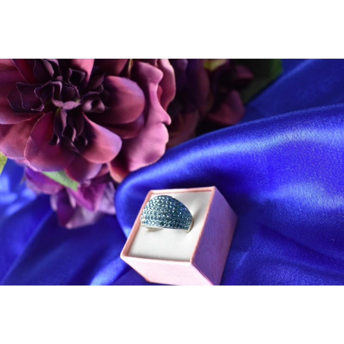 925 Sterling Silver Blue & White CZ Ring Size 6.5