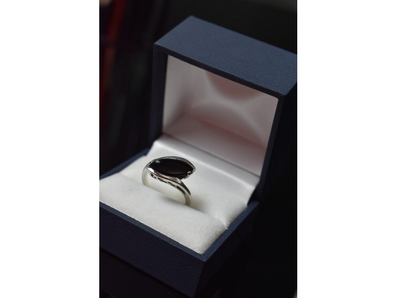 925 Sterling Silver Black Nephrite Ring Size 7.25