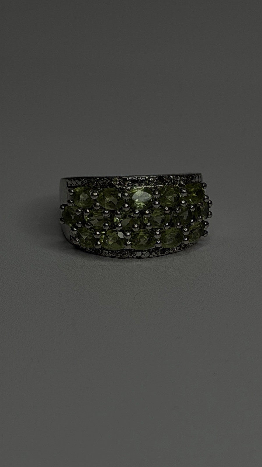 925 Sterling Silver Olive Green Peridot & Beryl Stones Ring Size 7