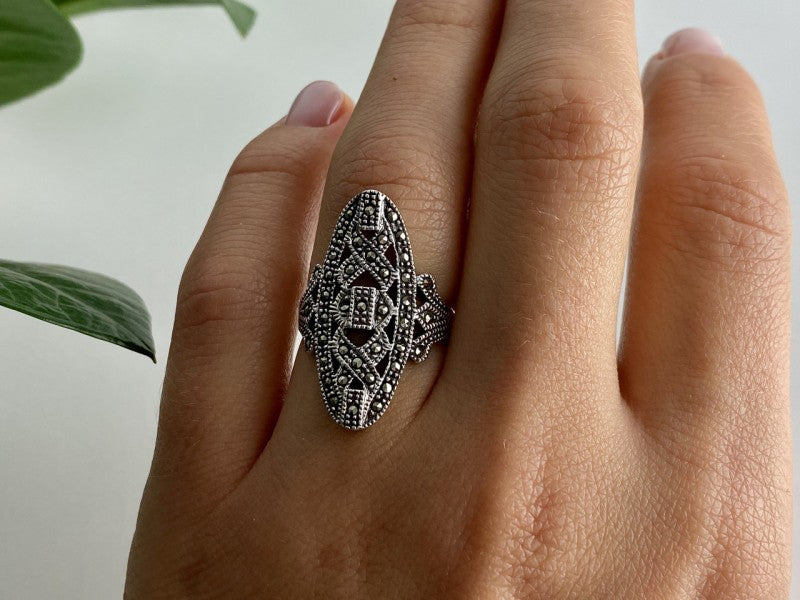 925 Sterling Silver Marcasites Ring Size 6.5