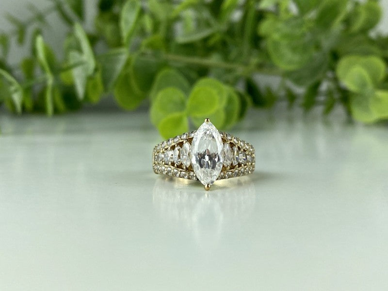 925 Sterling Silver Gold Plated CZ Ring Size 6.5