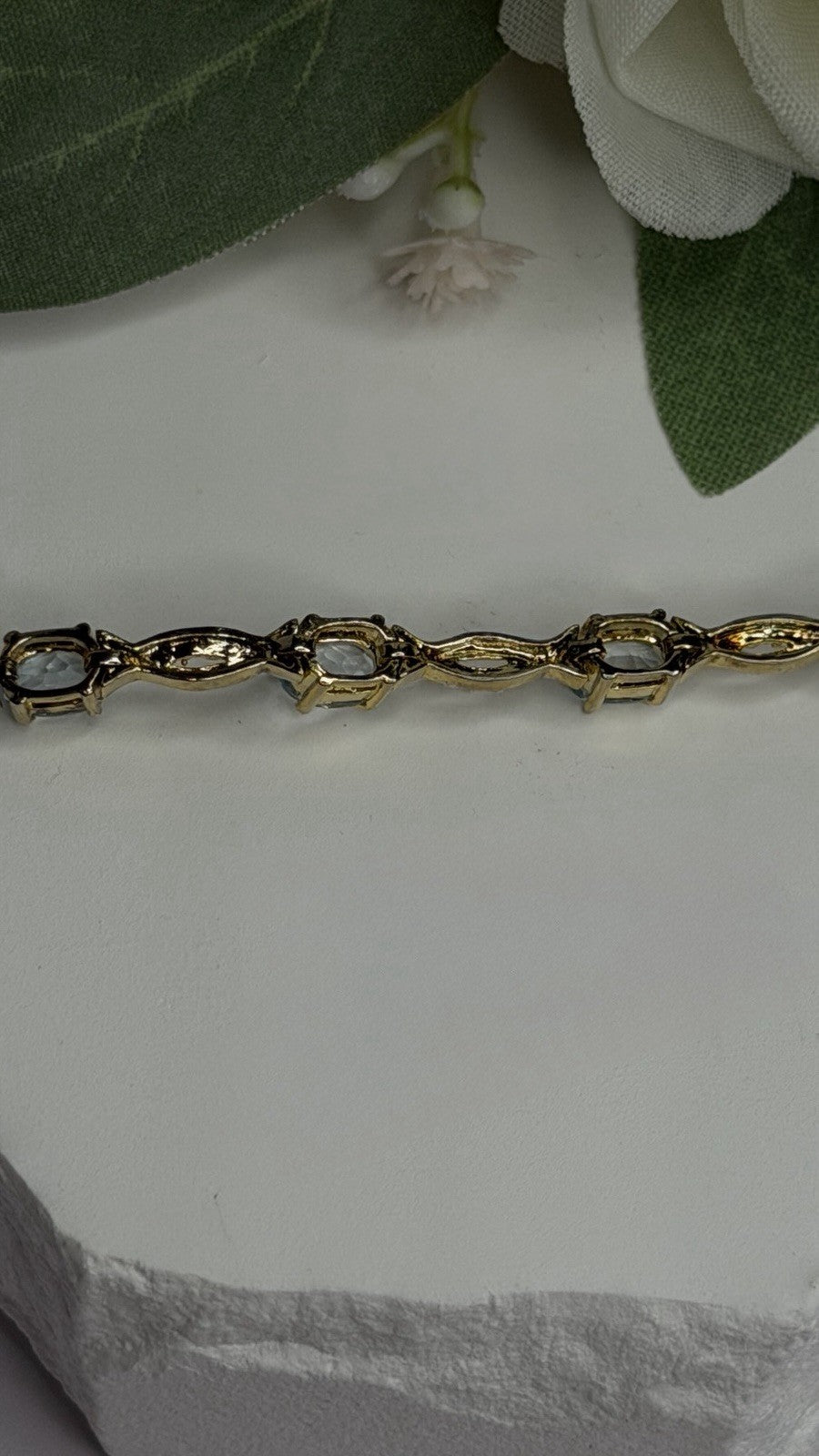 925 Sterling Silver Gold Plated Blue Topaz Bracelet Size 7.5
