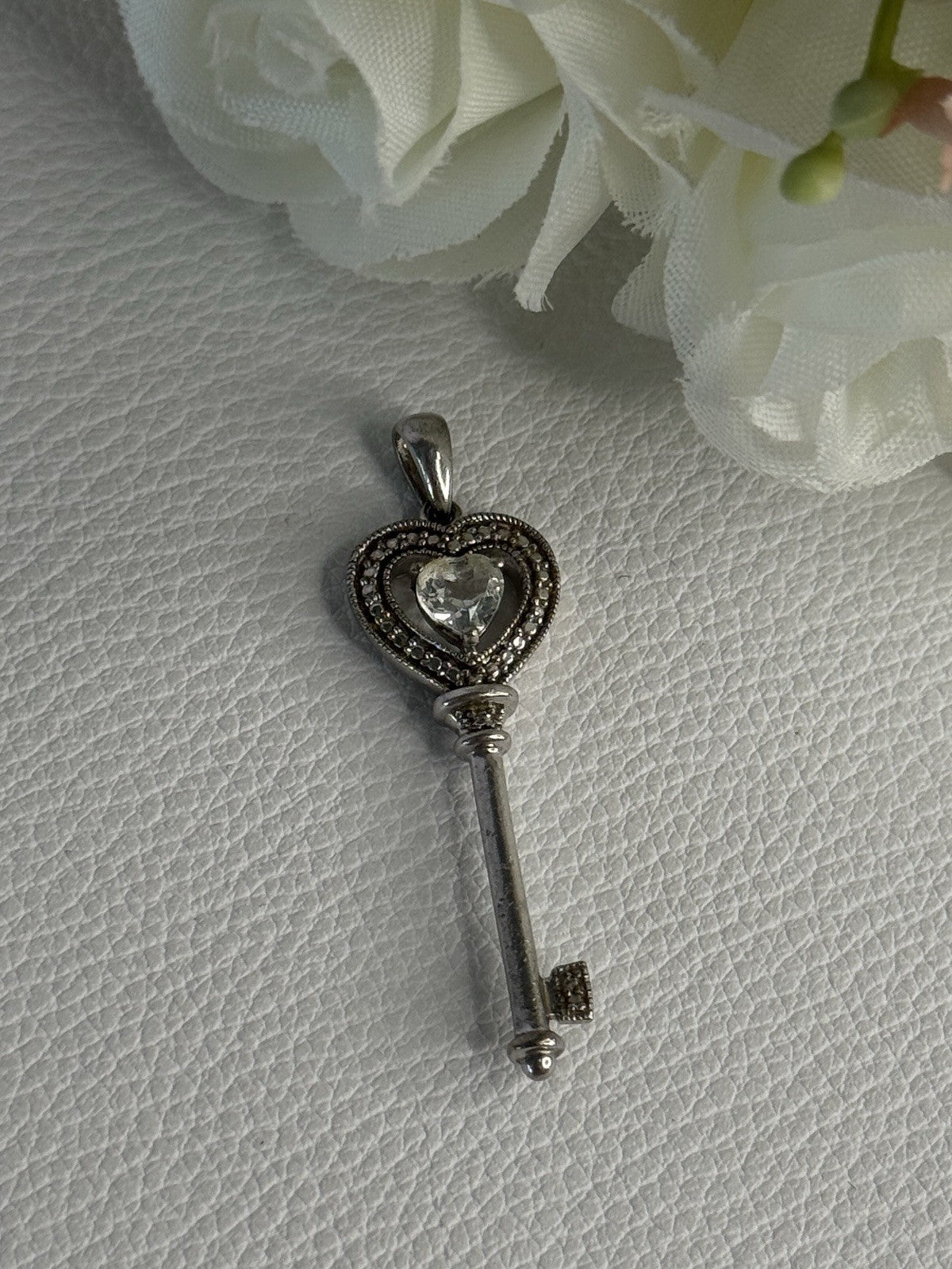 925 Sterling Silver Beryl Love Key Pendant Length 1.60 Inch