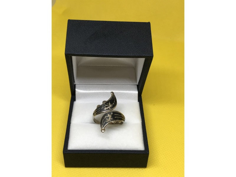 Vintage 925 Sterling Siamese Silver Ring Size 7.5