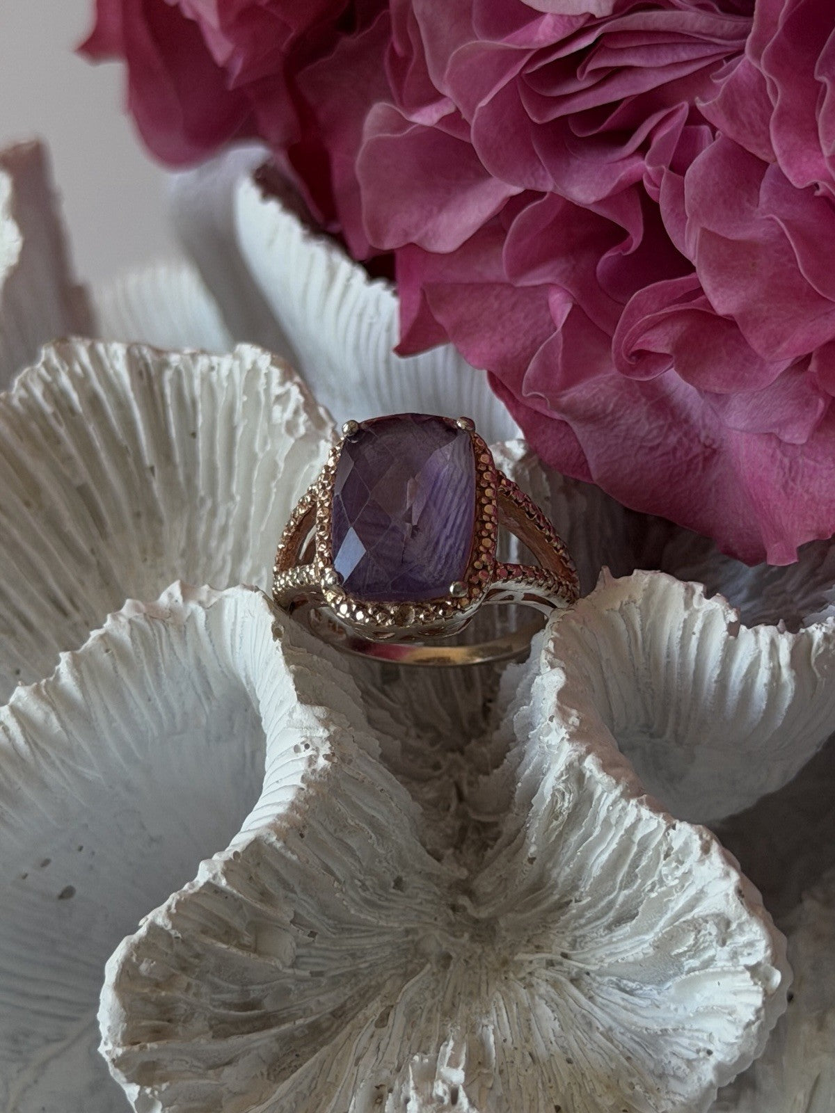 Beautiful 925 Sterling Silver Amethyst Ring Size 5