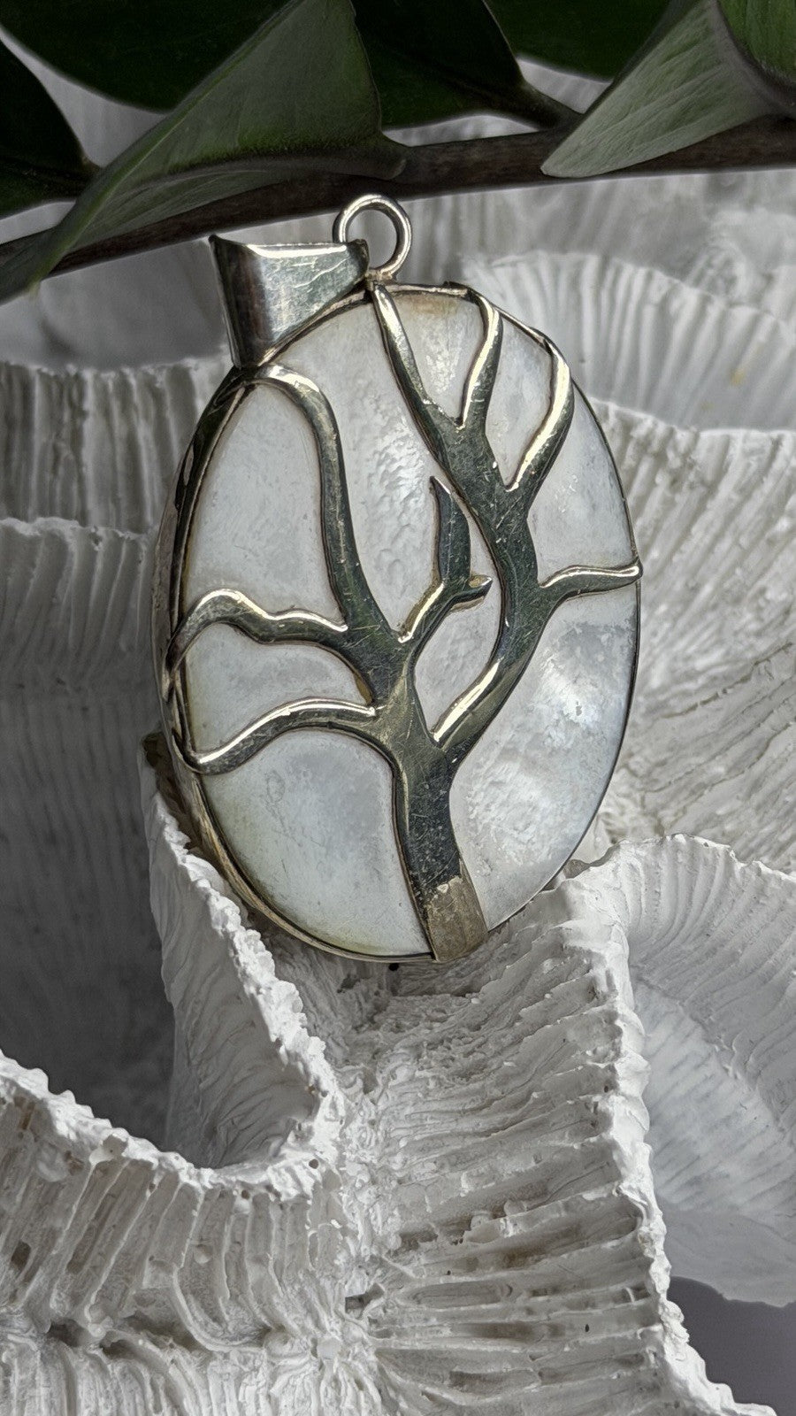 925 Sterling Silver Mother of Pearl Tree of Life Pendant