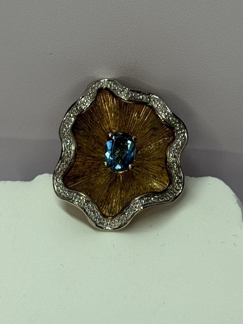 925 Sterling Silver Gold Plated Topaz "Beautiful Flower" Ring Size  7