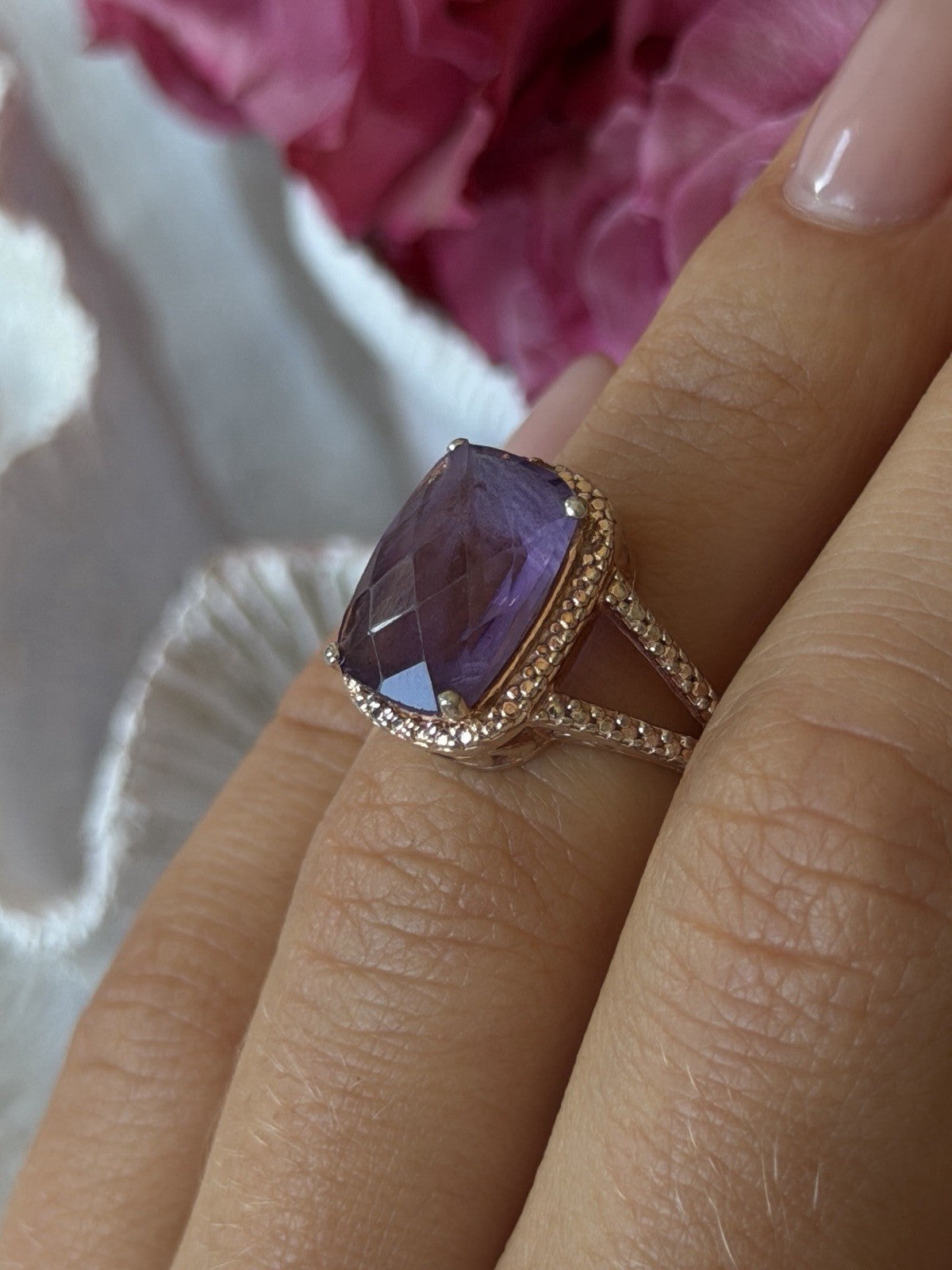 Beautiful 925 Sterling Silver Amethyst Ring Size 5