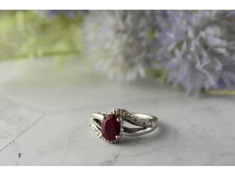 925 Sterling Silver Pink Topaz & Diamonds Ring Size 6
