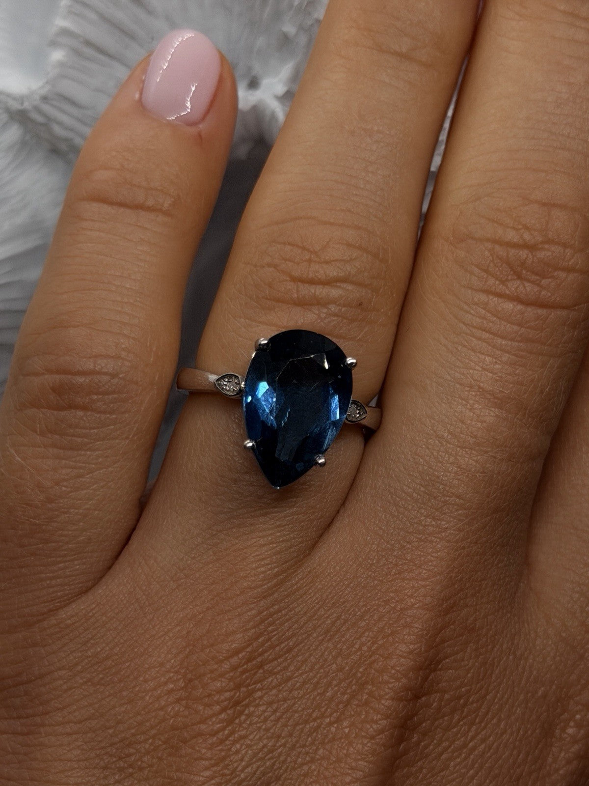 925 Sterling Silver London Blue Topaz Pear Cut with Diamond Accent Ring Size 7