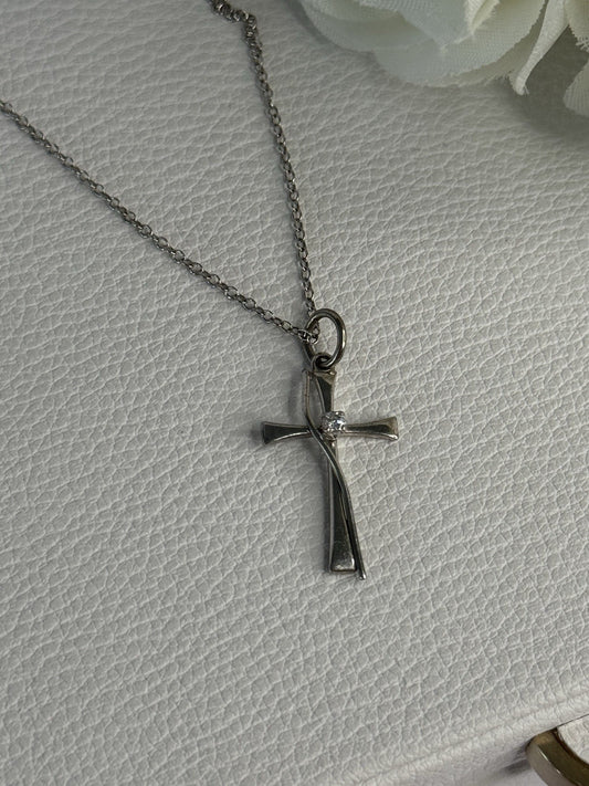 925 Sterling Silver Diamond Cross Necklace Length 20/18 Inch