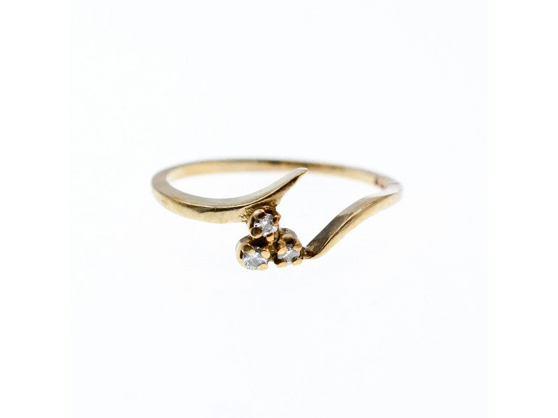 14K Yellow Gold Diamonds Ring Size 6.75