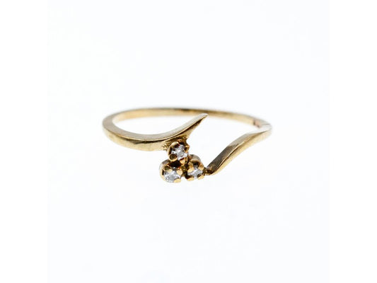 14K Yellow Gold Diamonds Ring Size 6.75