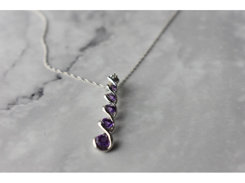 10K White Gold Amethyst & Diamond Chain With Pendant