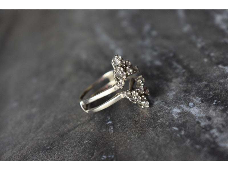 Designer's Ring with CZ Size 7.5