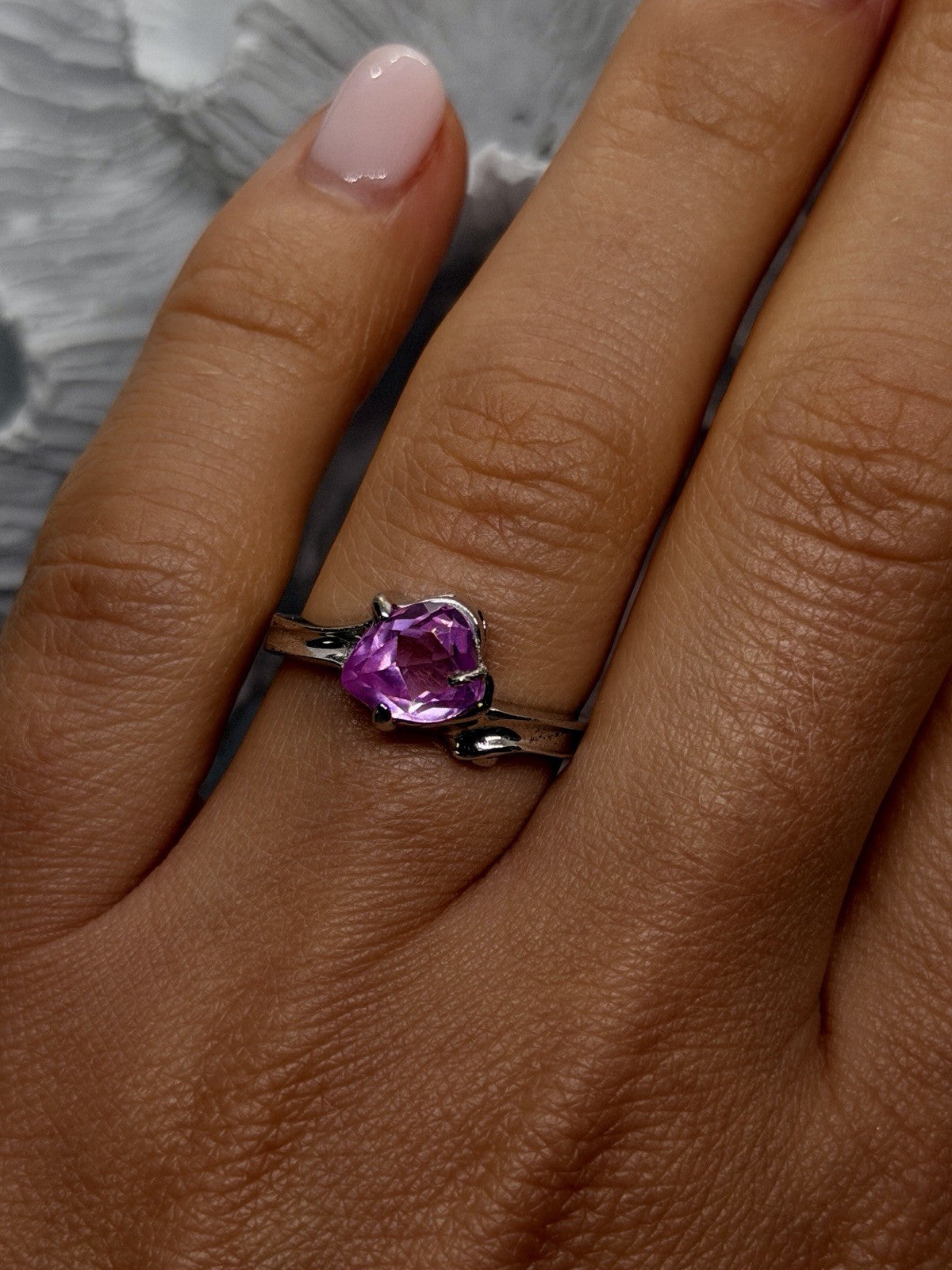 925 Sterling Silver Heart Shaped Pink Sapphire Ring Size 8
