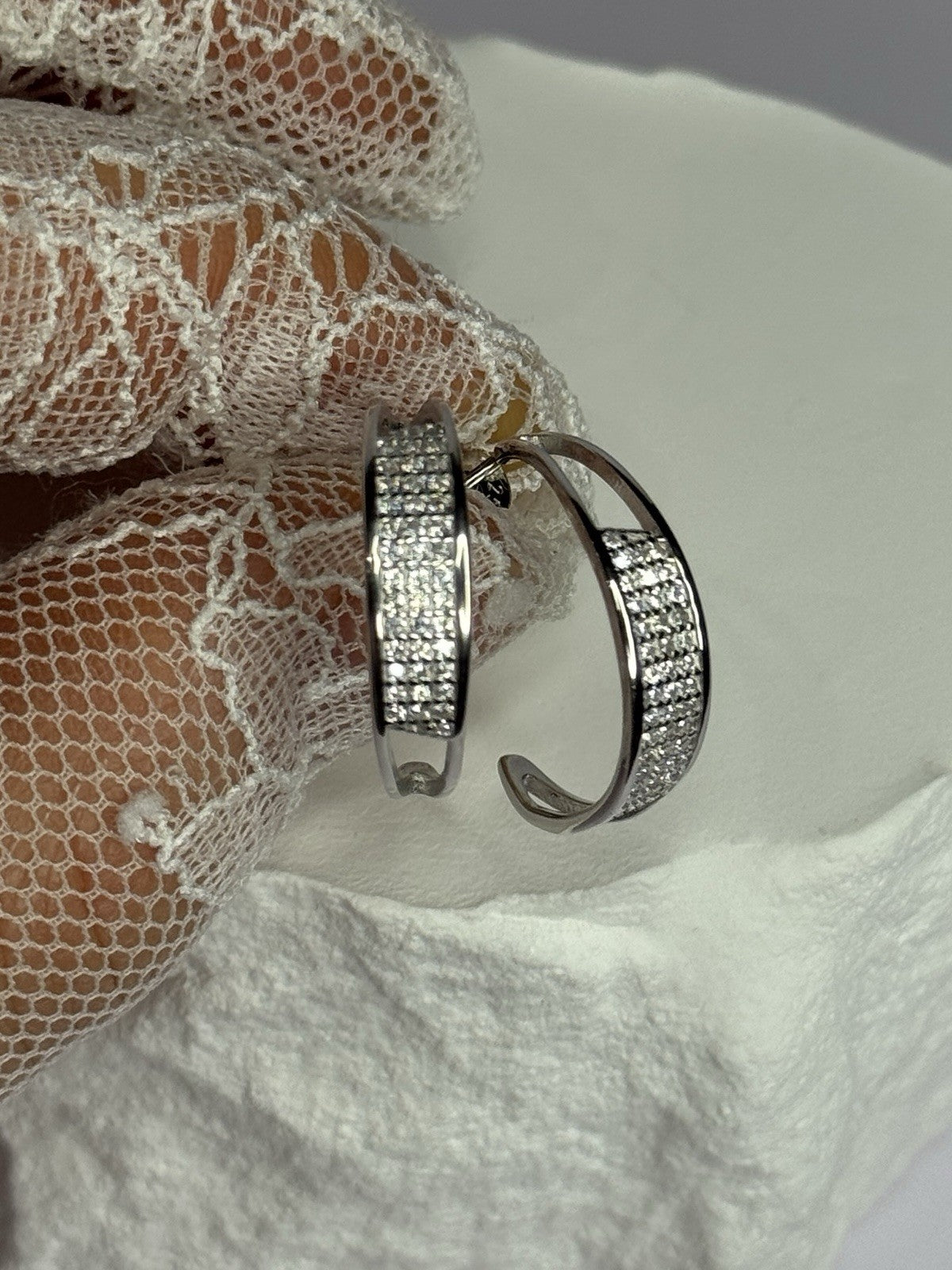 925 Sterling Silver Elegant CZ Earrings Length 0.76