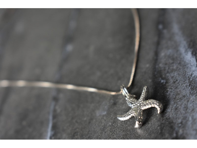 925 Sterling Silver Starfish Chain With Pendant Italy