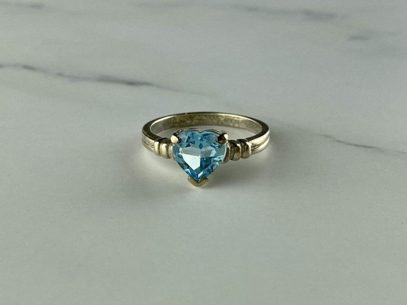 925 Sterling Silver Topaz "Heart" Ring Size 8