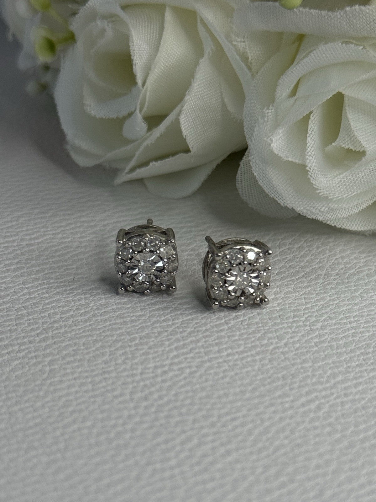 925 Sterling Silver Beryl Stud Earrings Length 0.35 Inch