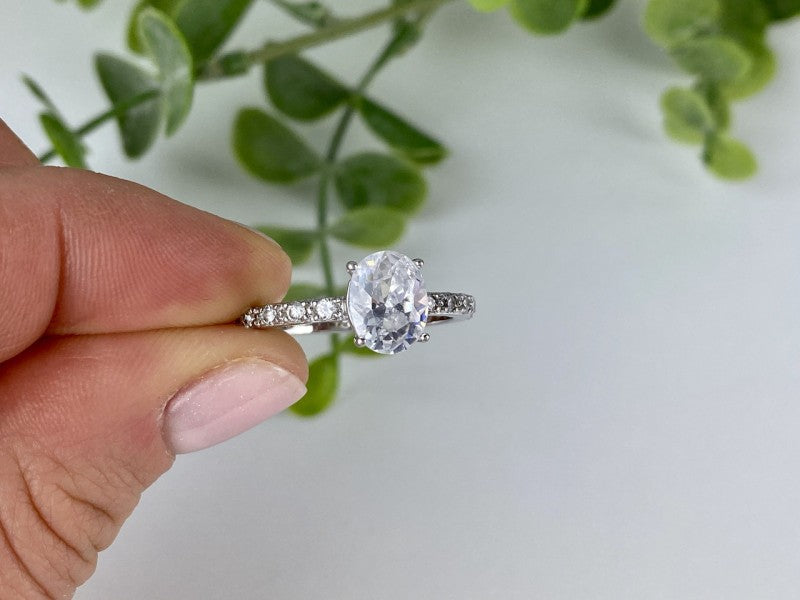 925 Sterling Silver CZ Ring Size 9.5