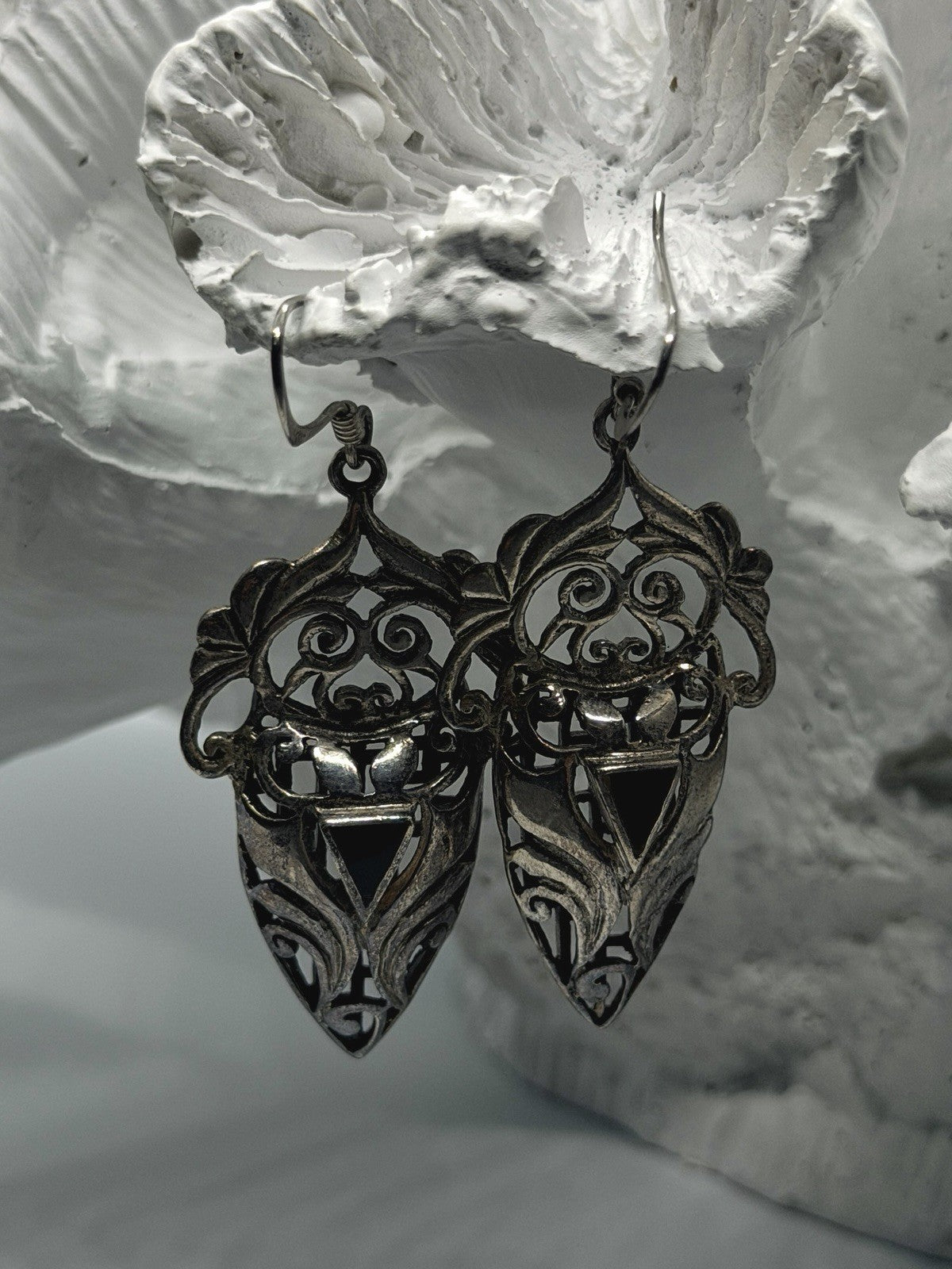 Vintage 925 Sterling Silver Black Onyx Filigree Art Nouveau Style Earrings