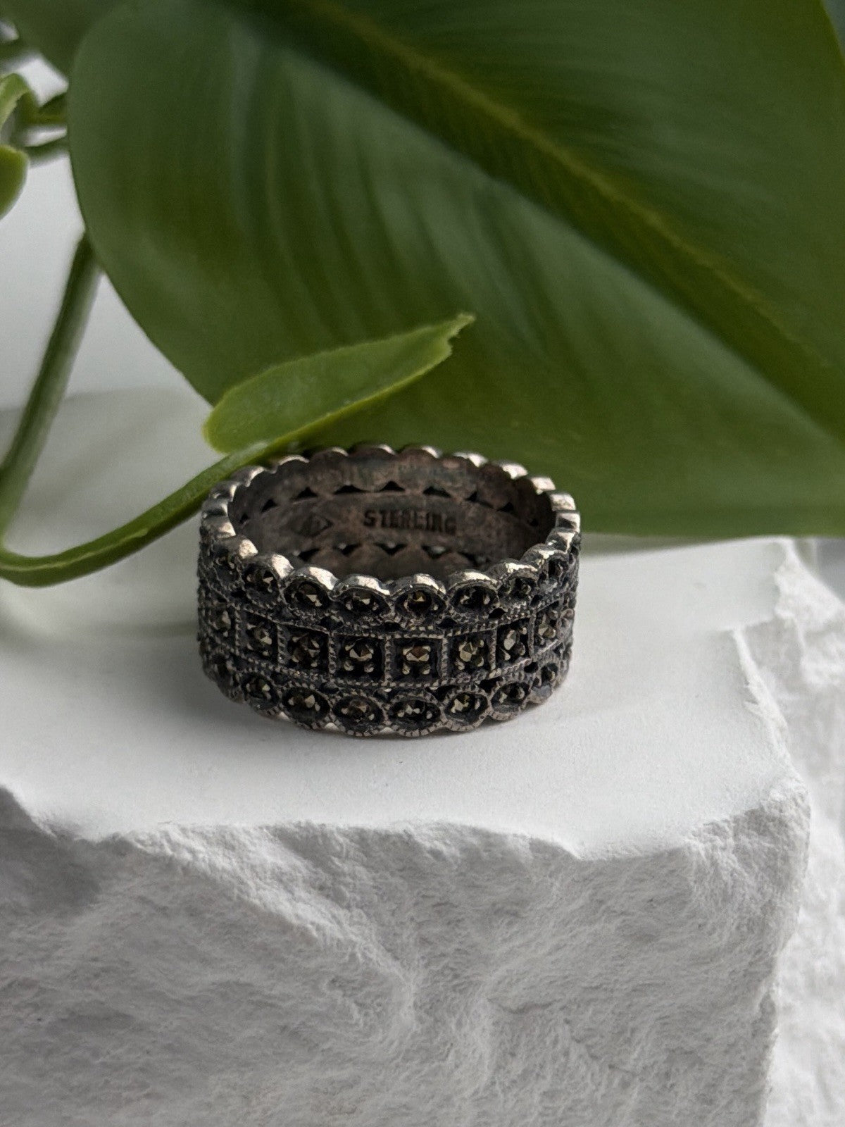 Vintage Art Deco Style 925 Sterling Silver Marcasite Band Ring Size 9