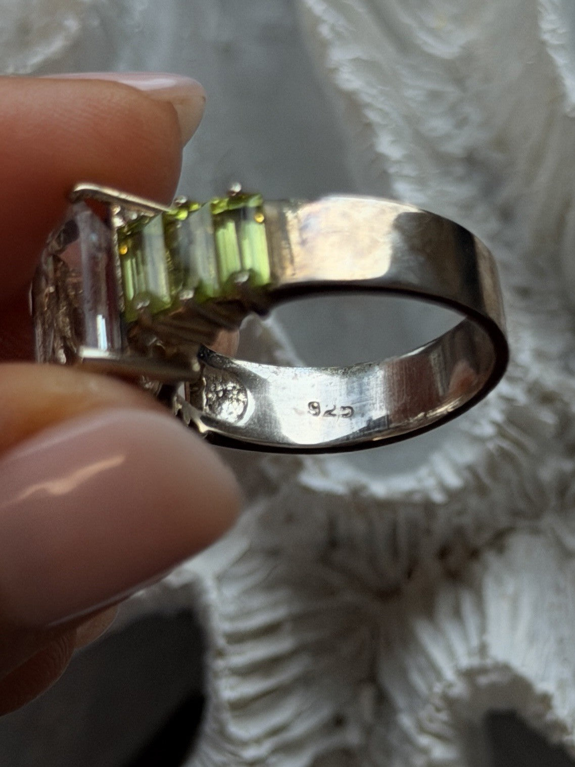 925 Sterling Silver White Clear Tourmaline & Peridot Stones Ring Size 9