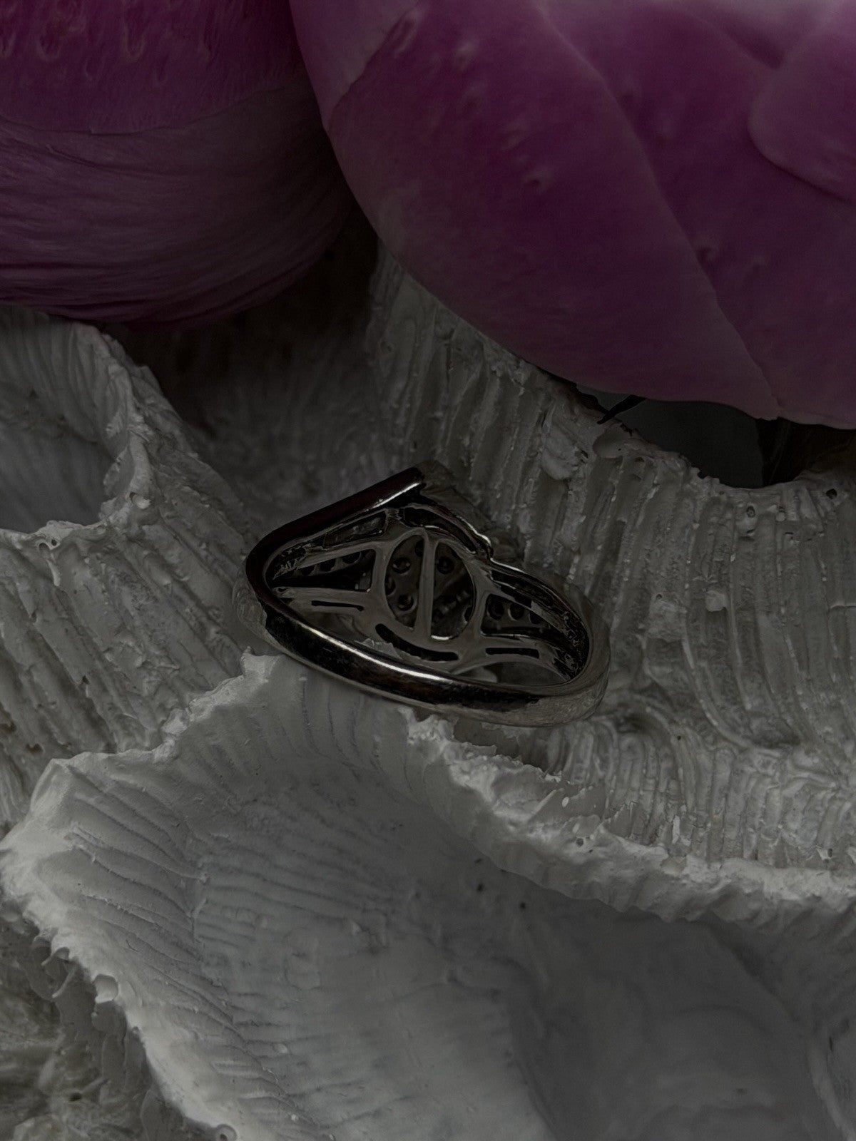 10K White Gold Chocolate Brown & White Diamonds Ring Size 7