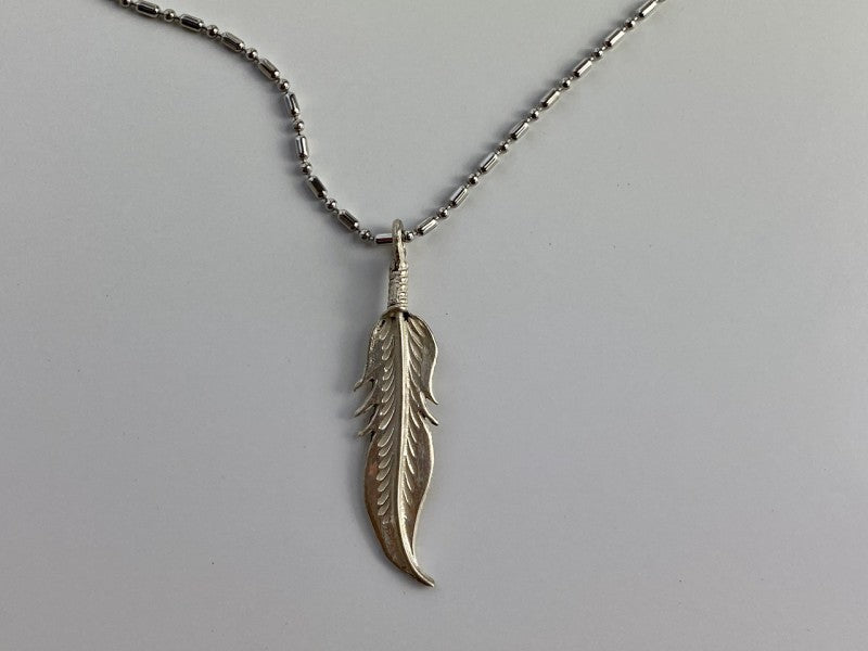 925 Sterling Silver "Feather" Chain With Pendant Italy