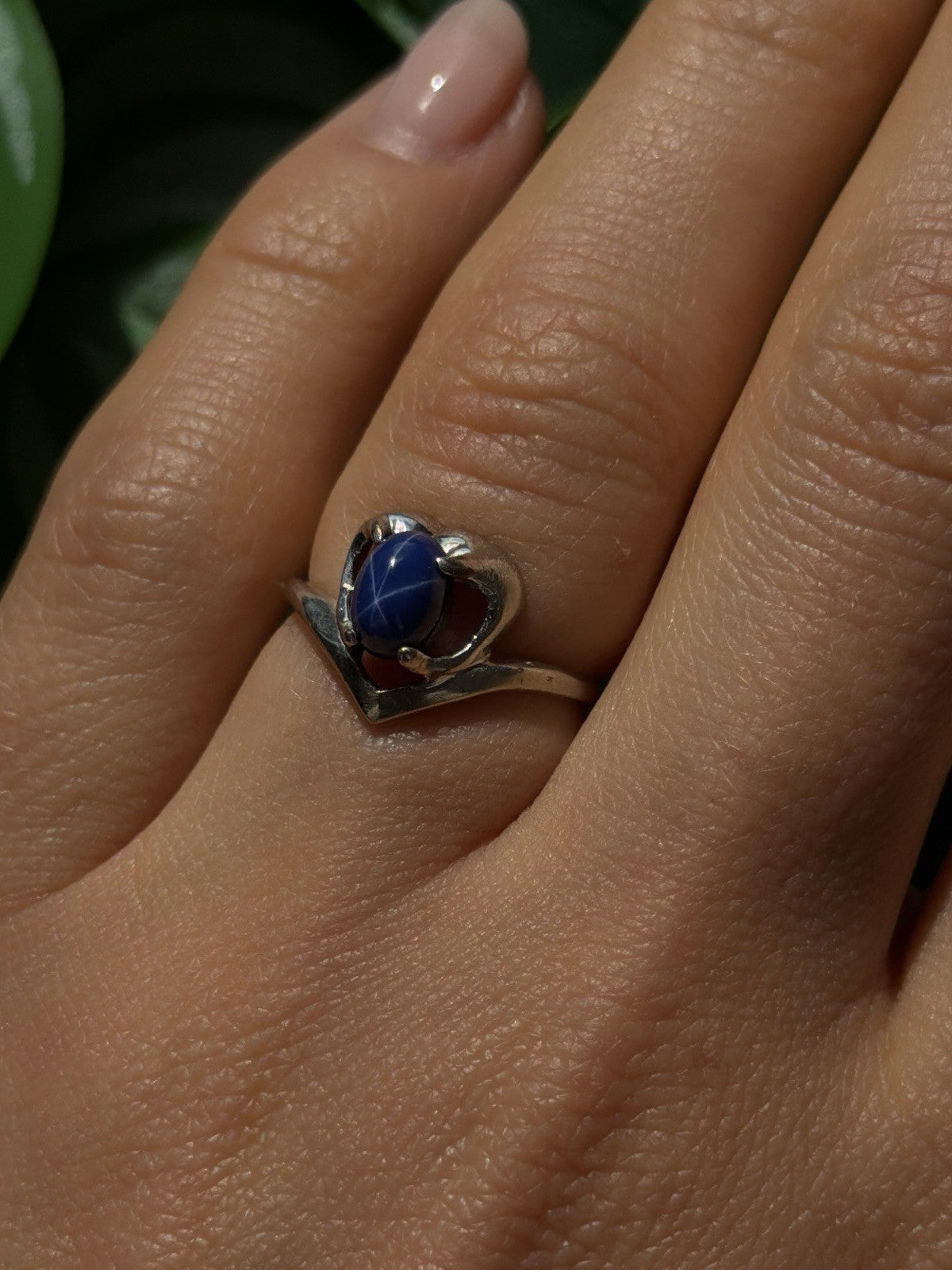 14K White Gold Blue Star Sapphire Heart Ring Size 5.5