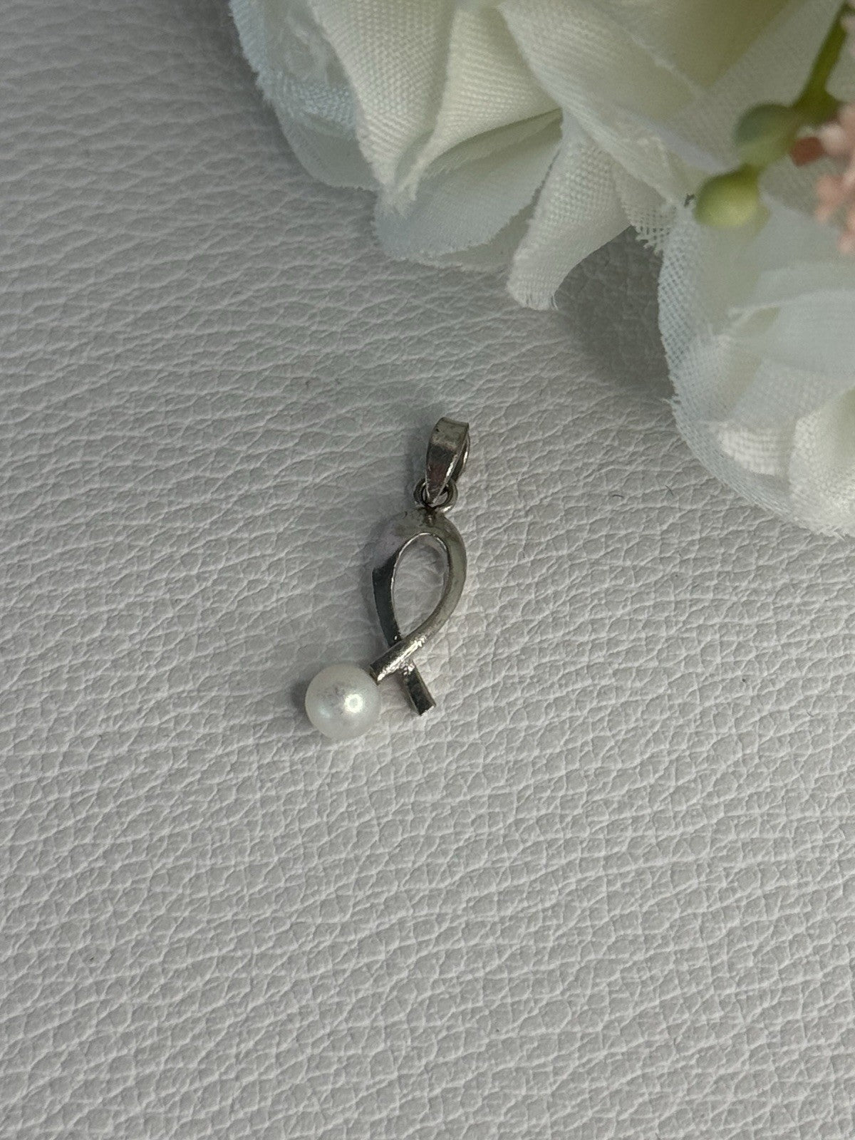 925 Sterling Silver Pearl Pendant Length 0.80 Inch