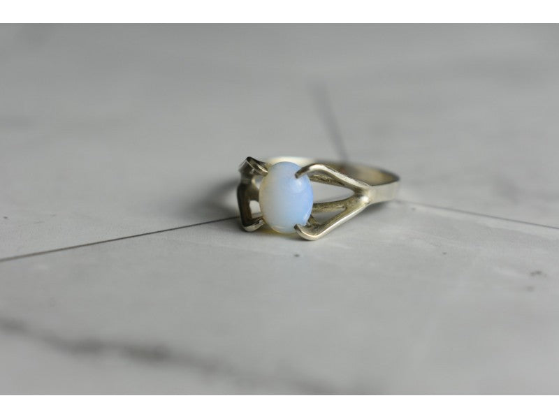 925 Sterling Silver Opal Ring Size 6.5