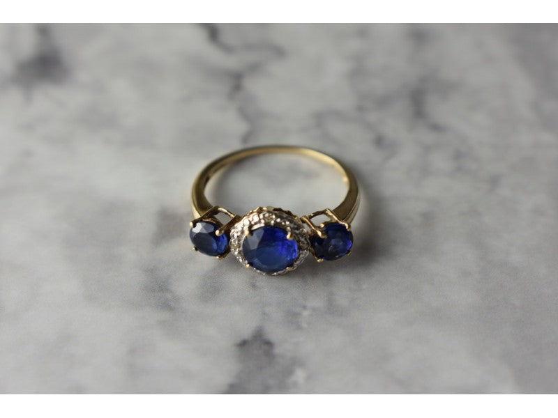 10K Yellow Gold London Blue Topaz & Diamonds Ring Size 6.5