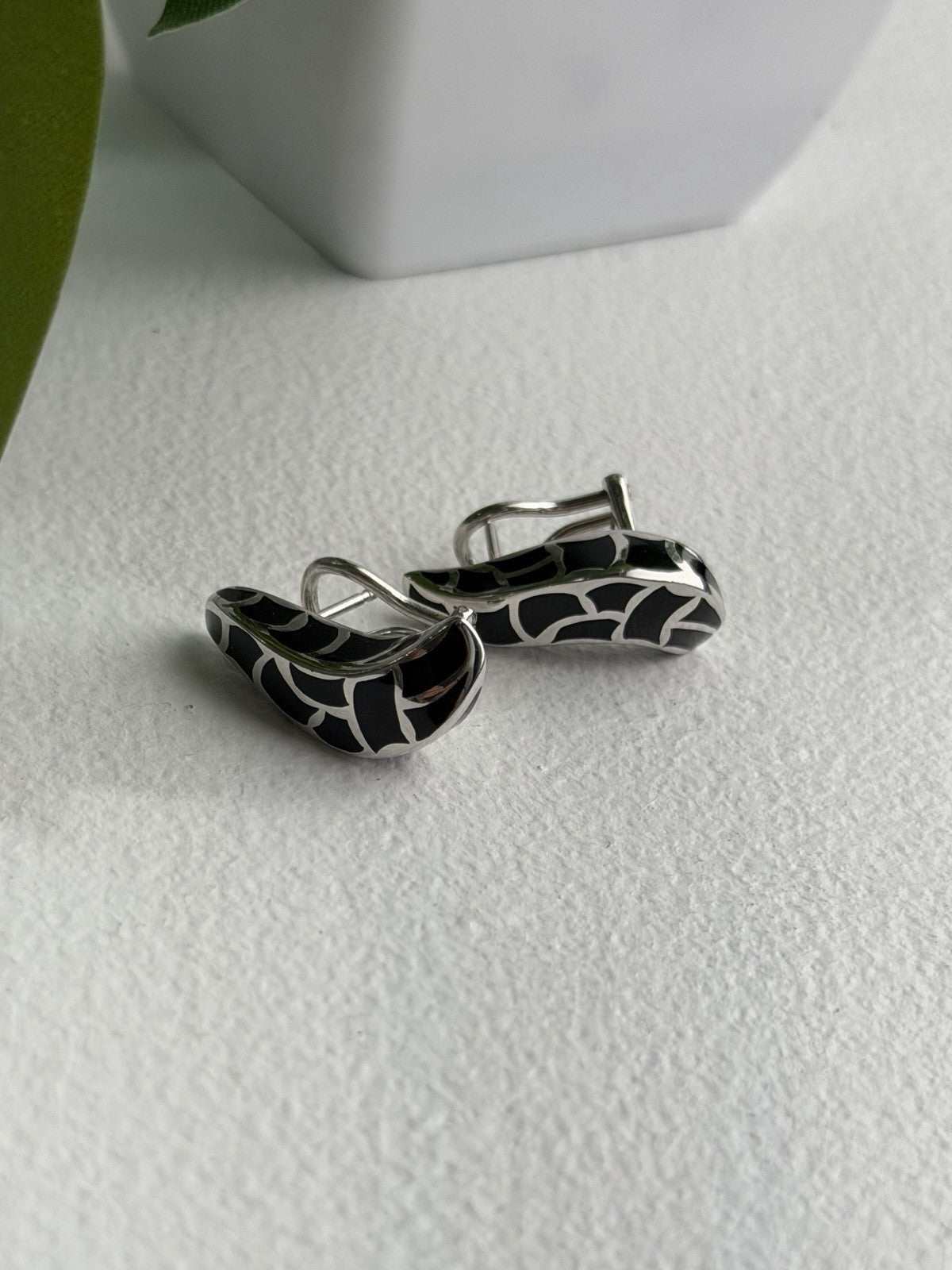 Italy Belle Etoile Coccodrillo 925 Sterling Silver Black Onyx Earrings