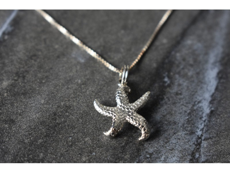 925 Sterling Silver Starfish Chain With Pendant Italy