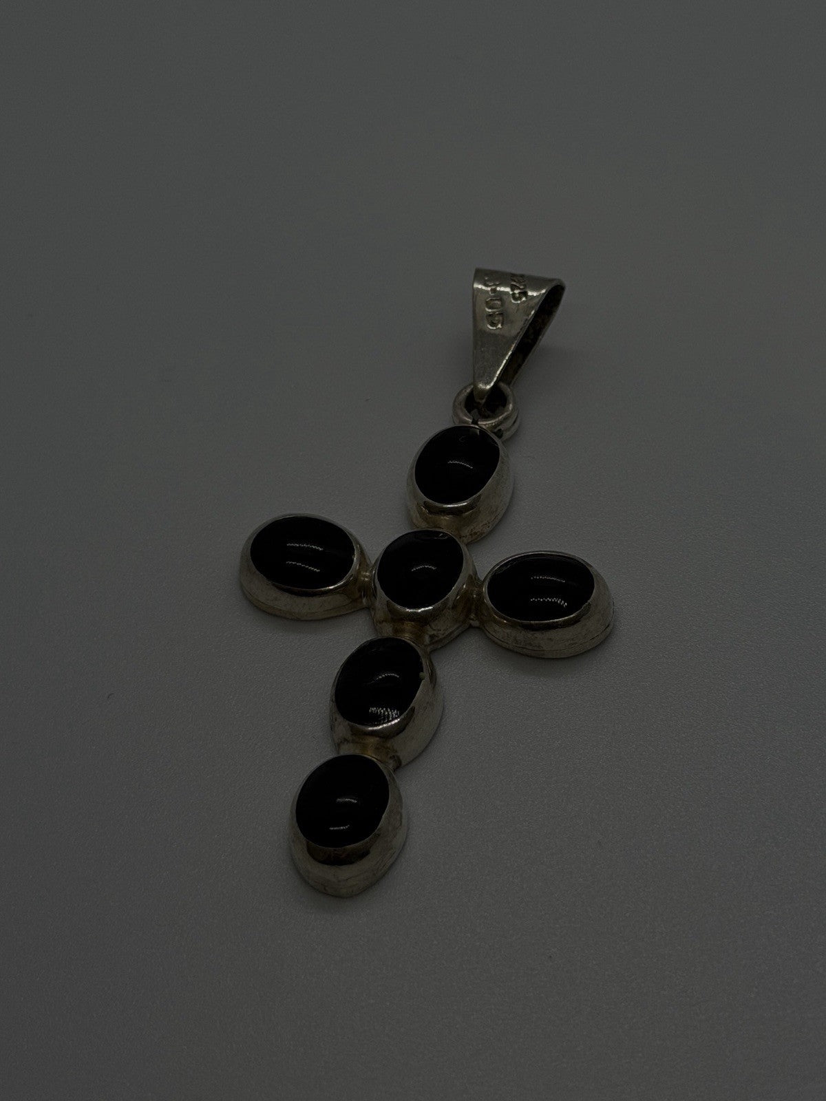 Vintage 925 Sterling Silver Black Onyx Cross