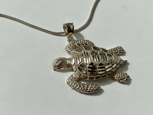 925 Sterling Silver "Turtle" Chain with Pendant Italy